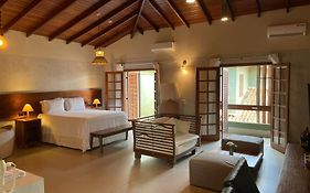 Hiu Hotel